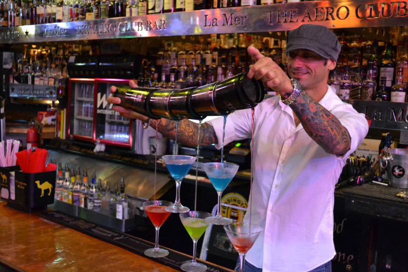Bars and Restaurants Hiring Bartenders
